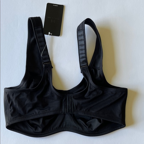 NWT Syrokan women’s Black Sports Bra 36D - Picture 2 of 5